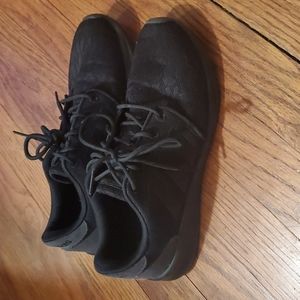 Adidas Cloud Sneaker